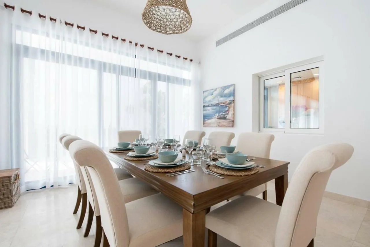Palma Residences Dubai 0*,